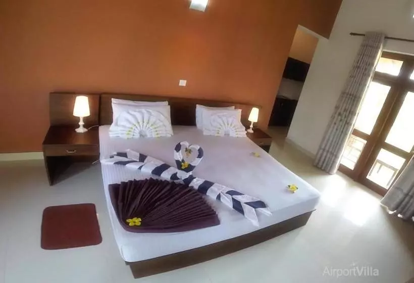 ペンション Airport Villa