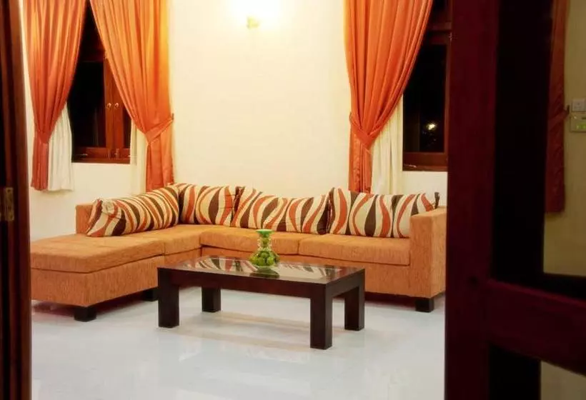 ペンション Airport Villa