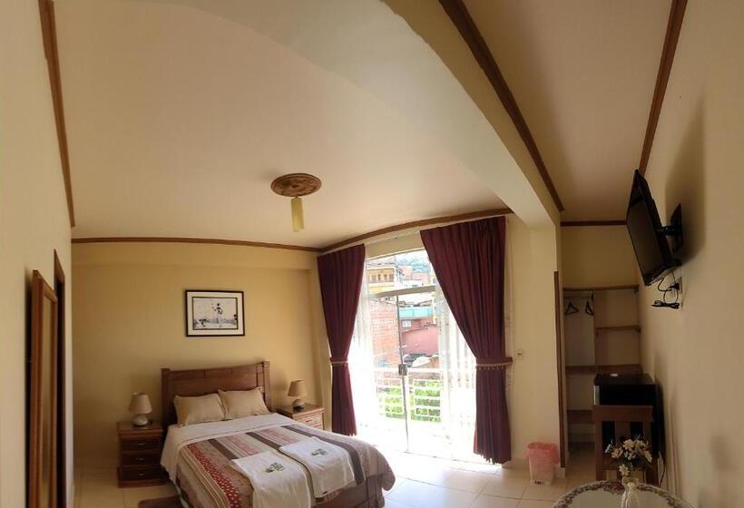 پانسیون Hostal Kurmi Coroico