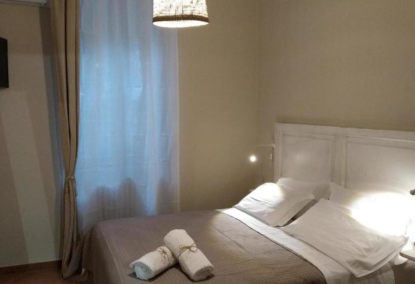 مبيت وإفطار Villa Blanco's