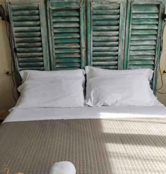 مبيت وإفطار Villa Blanco's