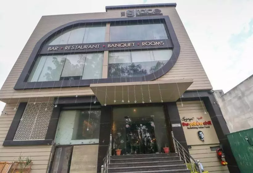 ホテル Townhouse 765 The Grace