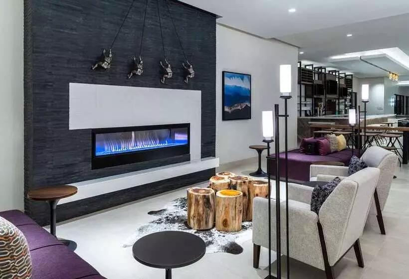 Hotelli Hilton Garden Inn Longmont