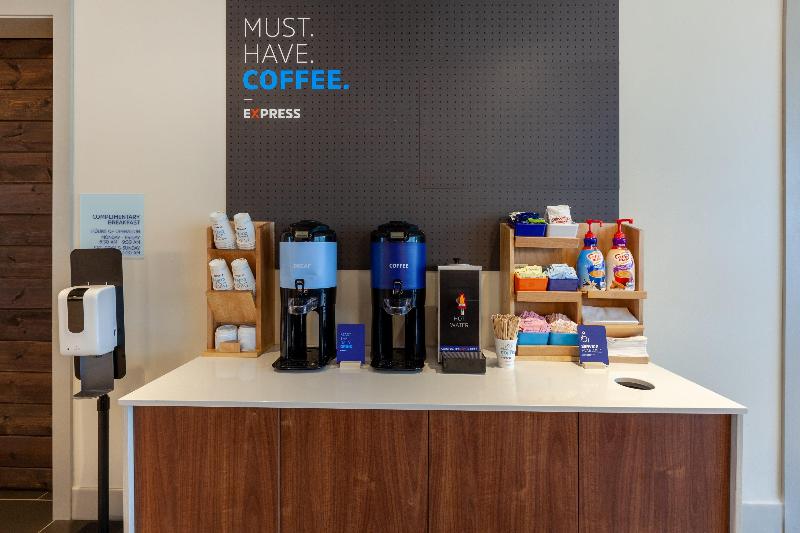 فندق Holiday Inn Express & Suites Brunswick Harpers Ferry Area, An Ihg