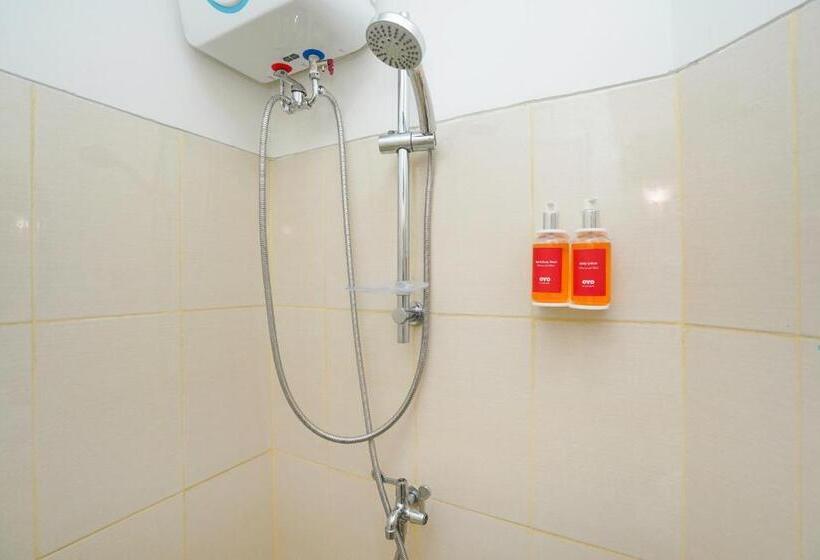 فندق Oyo Flagship 2261 Pp Properti Pavilion Permata