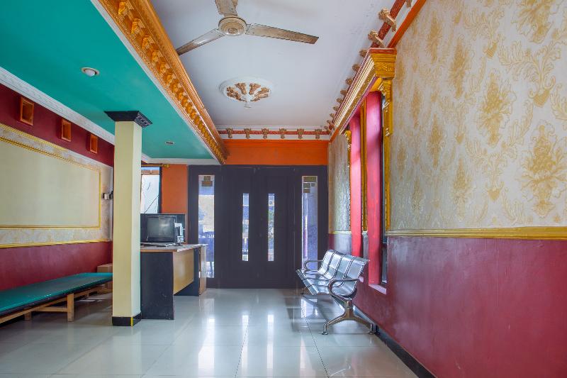 בית מלון כפרי Spot On 2473 Buana Jaya Guest House