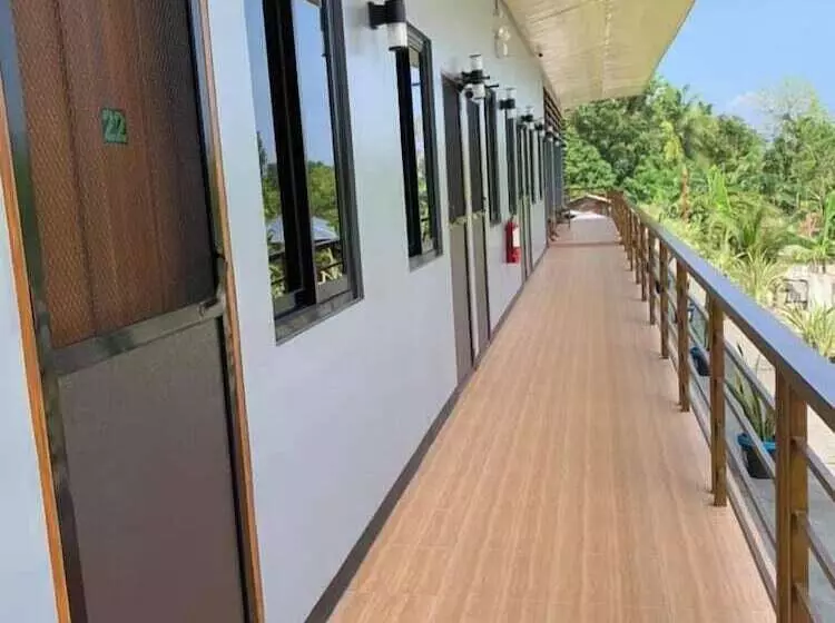 هتل Tatay Seseng S Apartment