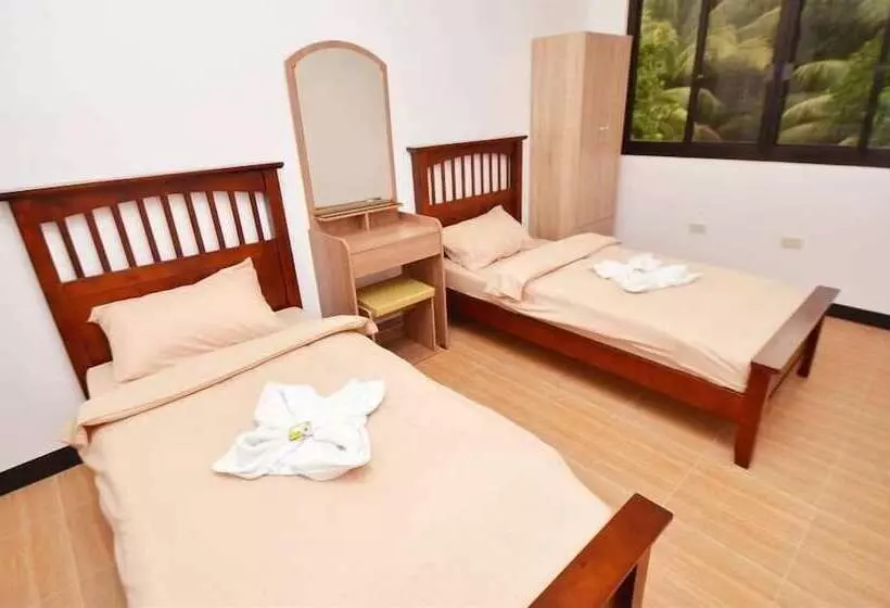 هتل Tatay Seseng S Apartment
