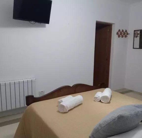 هتل Las Tejuelas   B&b Patagónico