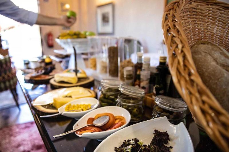 هتل Quinta Da Saraiva