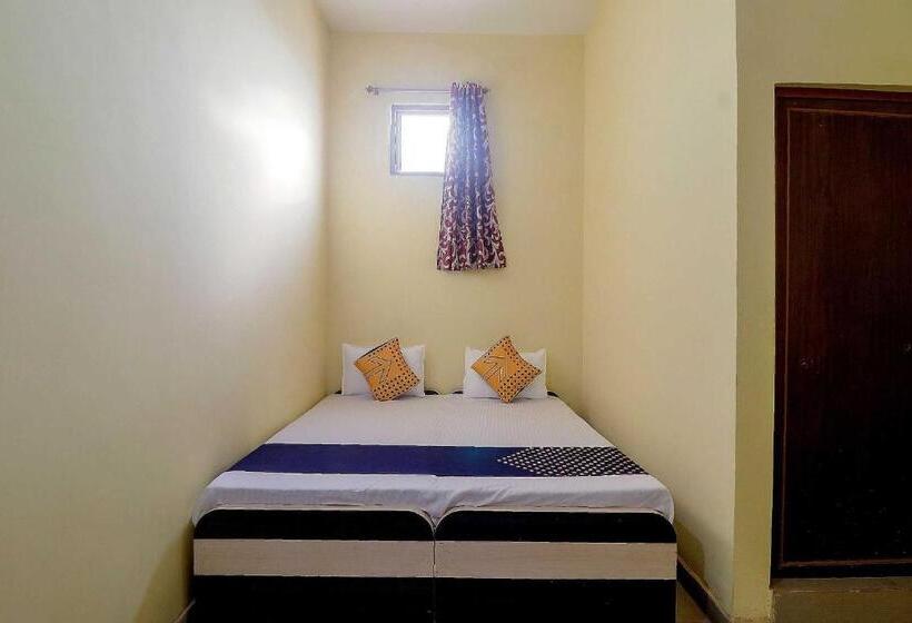 Hotell Spot On 62709 Rainbow