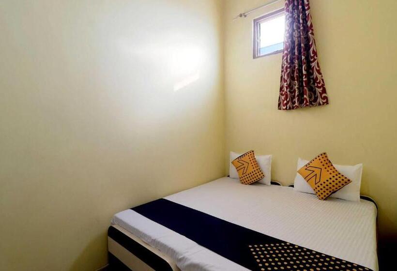 Hotell Spot On 62709 Rainbow