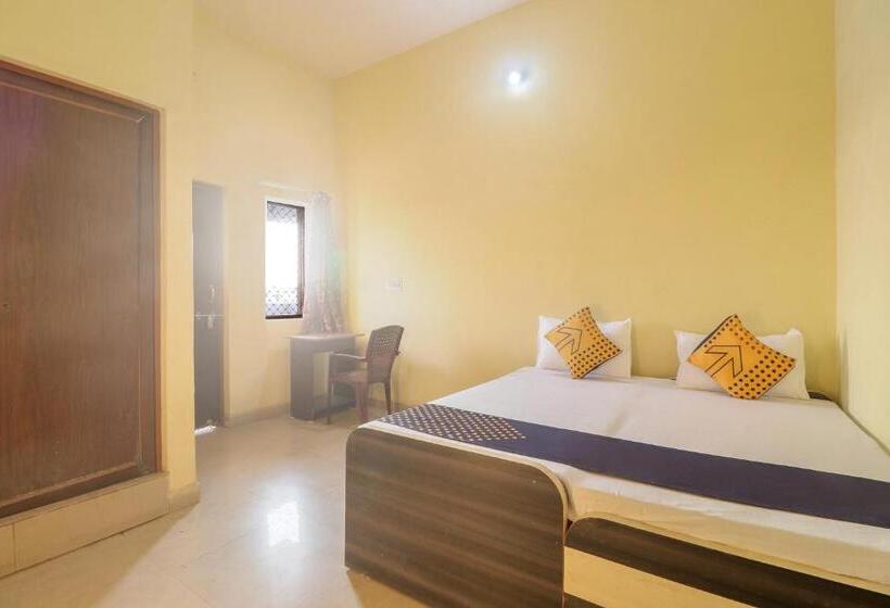 Hotell Spot On 62709 Rainbow