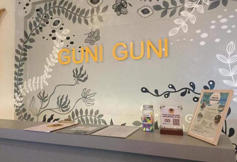 Guni Guni Hostel