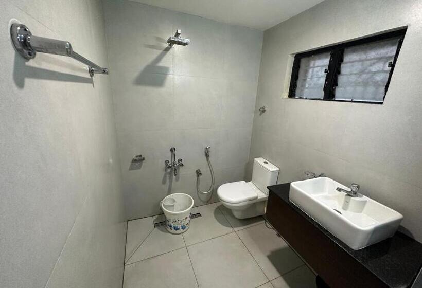 Hotelli Aiba Regency