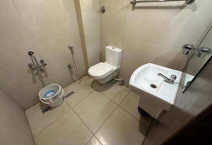 Hotelli Aiba Regency