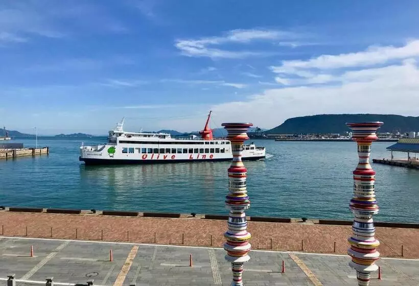 Majatalo Guest House Maison De Stuffmarket