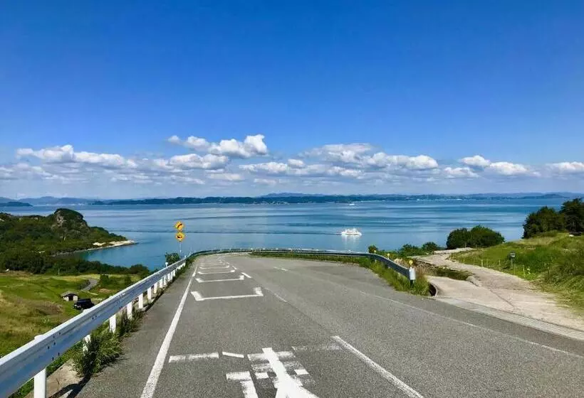 Majatalo Guest House Maison De Stuffmarket