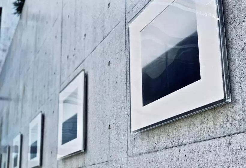 Majatalo Guest House Maison De Stuffmarket