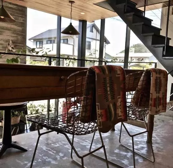 Majatalo Guest House Maison De Stuffmarket