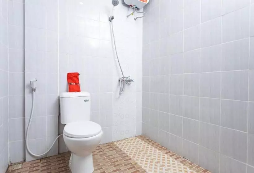 Majatalo Reddoorz Hostel @ Malang City Center 2