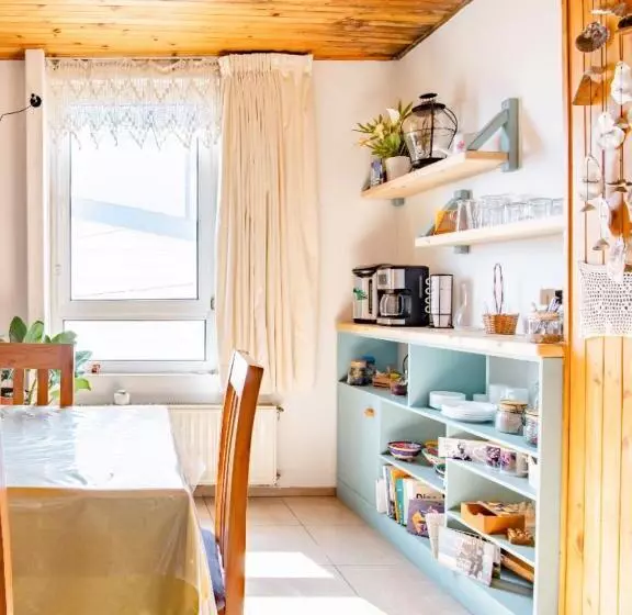هاستل Hostal Lala Porteña Vista Al Mar, Baño Privado Y Desayuno
