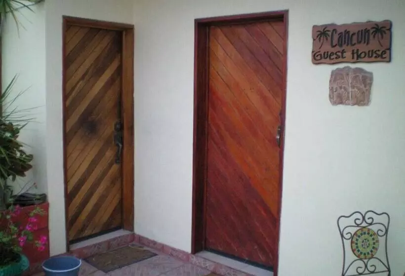 تختخواب و صبحانه Cancun Guest House 3 Near Ado Bus Terminal And 25 Min From/to Airport By Shuttle