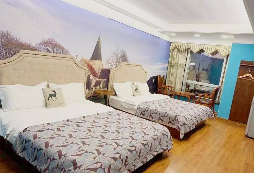 Youlejia Projection Apartment Guangzhou Beijing Road Pedestrian Street Branch