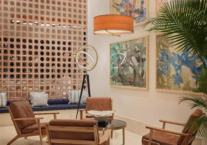 Hotelli H10 Porto Poniente 4* Sup