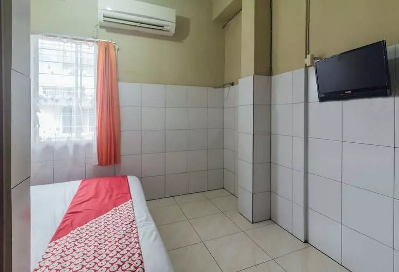Hotelli Oyo 2244 Wisma Game
