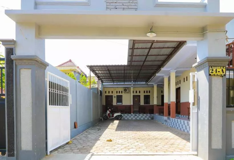 ホテル Spot On 2336 Beta Family Residence