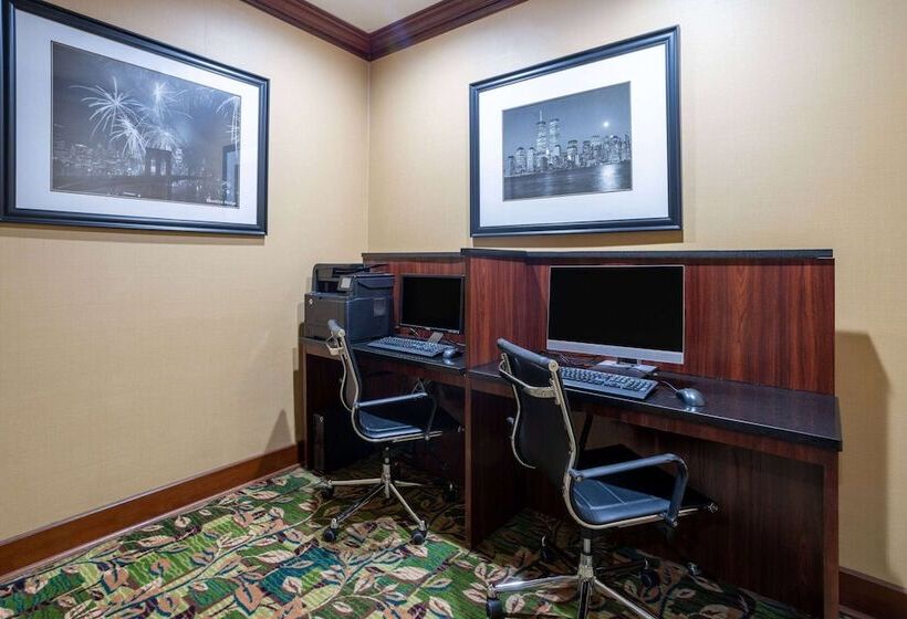 Days Hotel By Wyndham North Bergen