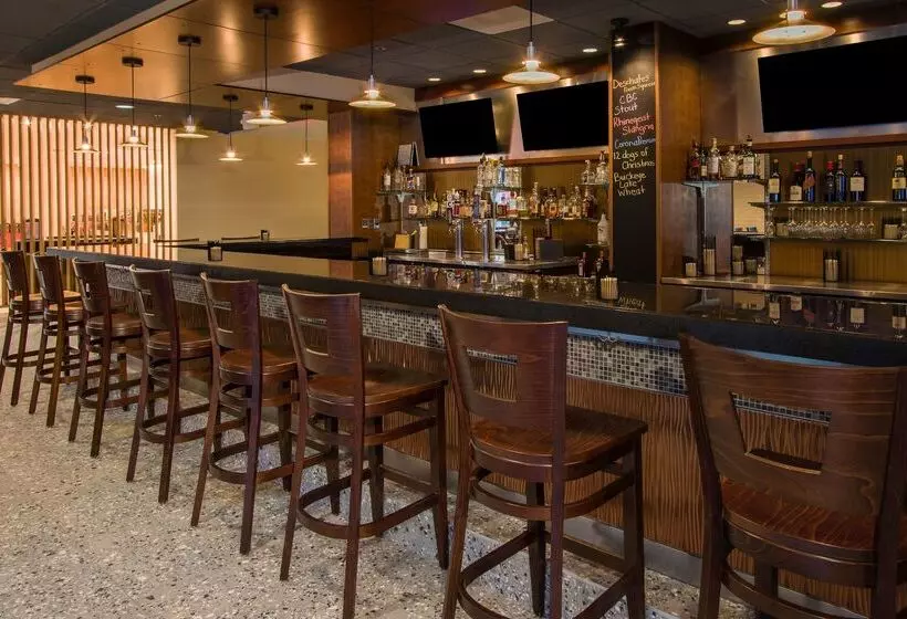 Doubletree By Hilton Hotel Newark Ohio