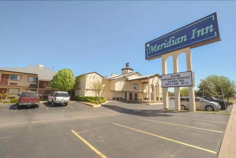 ホテル Meridian Inn Oklahoma City Airport