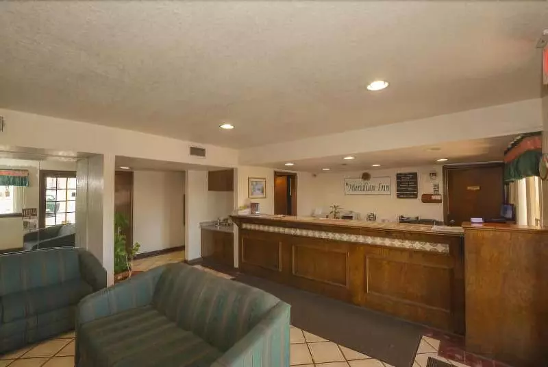 ホテル Meridian Inn Oklahoma City Airport