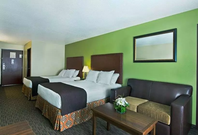 Отель Oxford Suites Hermiston