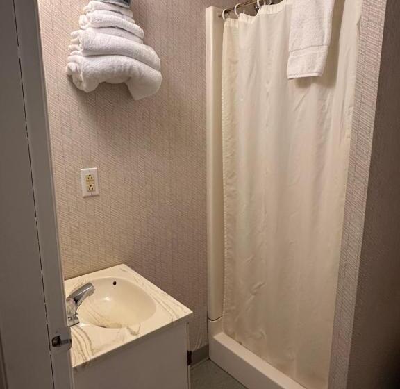 Otel Pamola Motor Lodge