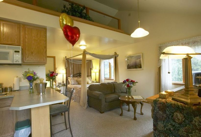 Отель Pearsons Pond Luxury Inn & Adenture Spa