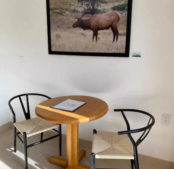 בית מלון כפרי Pikes Peak Paradise Bed And Breakfast