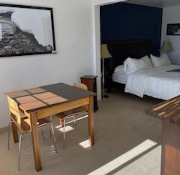 Отель Pikes Peak Paradise Bed And Breakfast