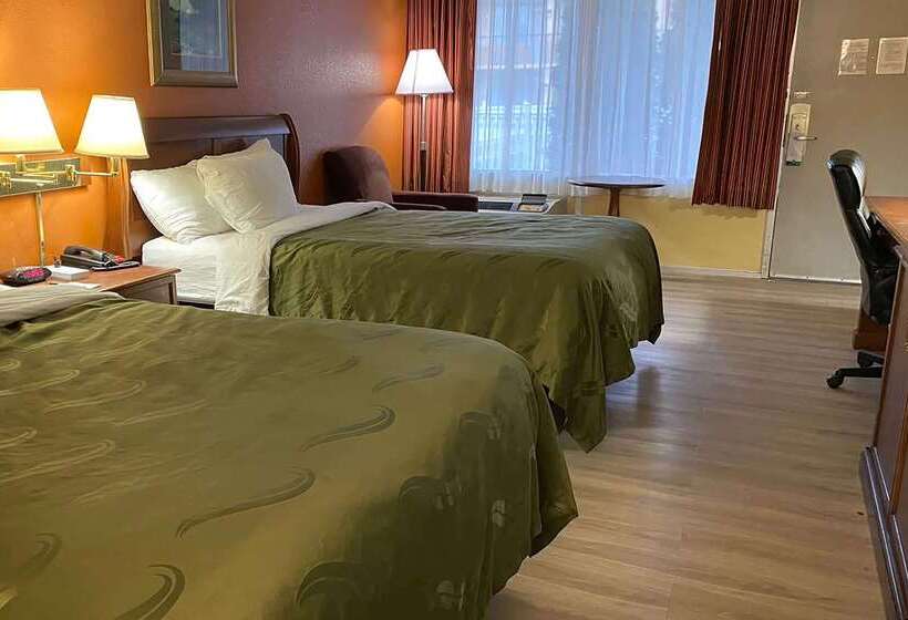 فندق Ramada By Wyndham Rome / Verona