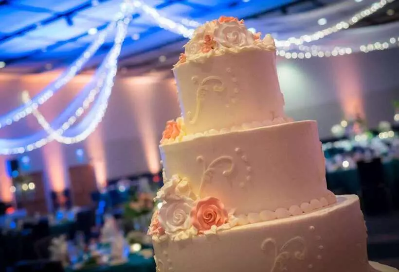 هتل Nittany Lion Inn