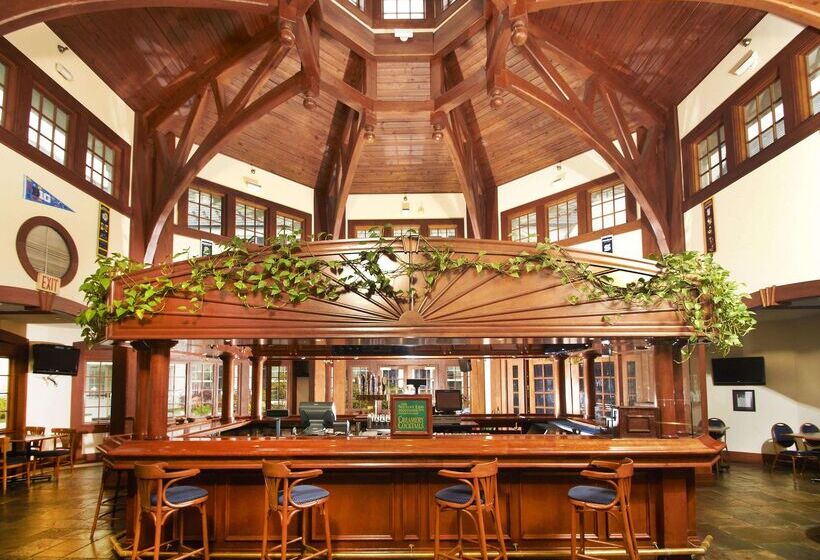 호텔 Nittany Lion Inn