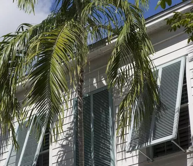 هتل Paradise Inn   Adult Exclusive