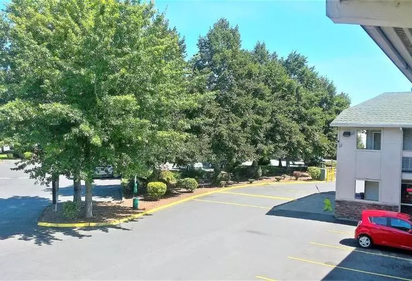 Motel 6 Mcminnville, Or