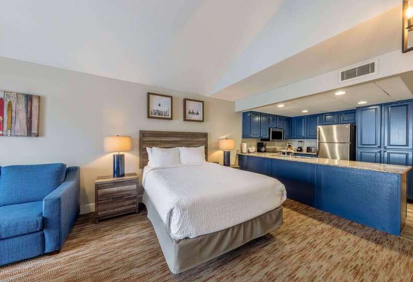 Park Plaza Resort, Ascend Hotel Collection