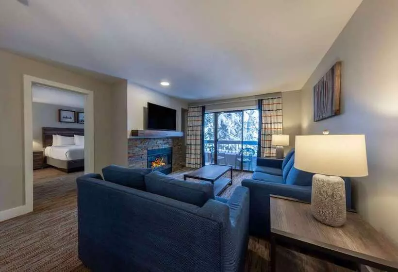 Park Plaza Resort, Ascend Hotel Collection