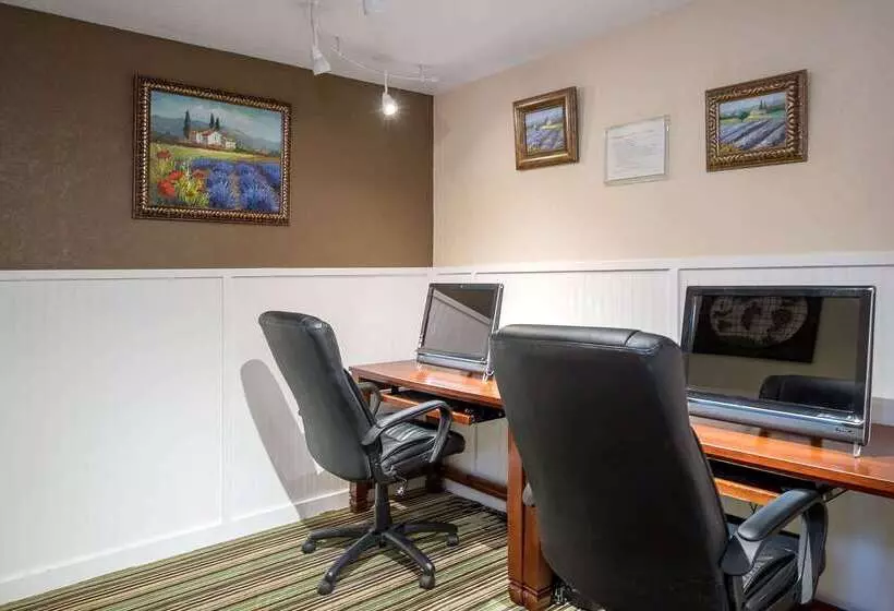 Park Plaza Resort, Ascend Hotel Collection