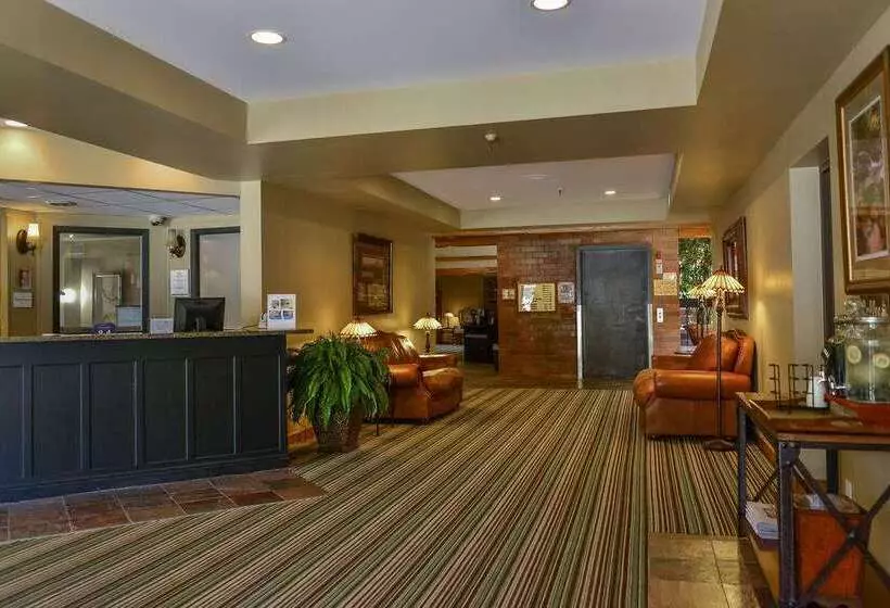 Park Plaza Resort, Ascend Hotel Collection