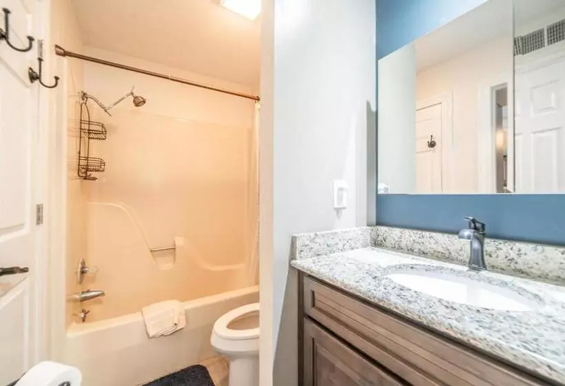 Pointe Royale Golf Resort